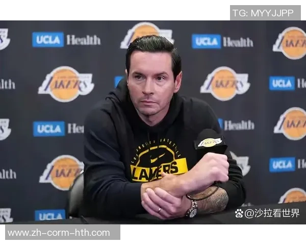 湖人遭受三大难题，里夫斯苦不堪言！雷迪克很无法，一人不配首发